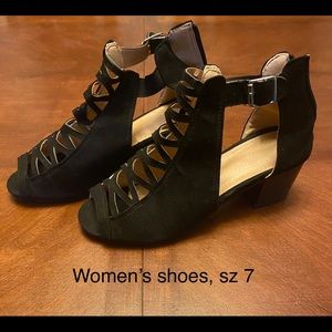 Woman’s wedge shoes!